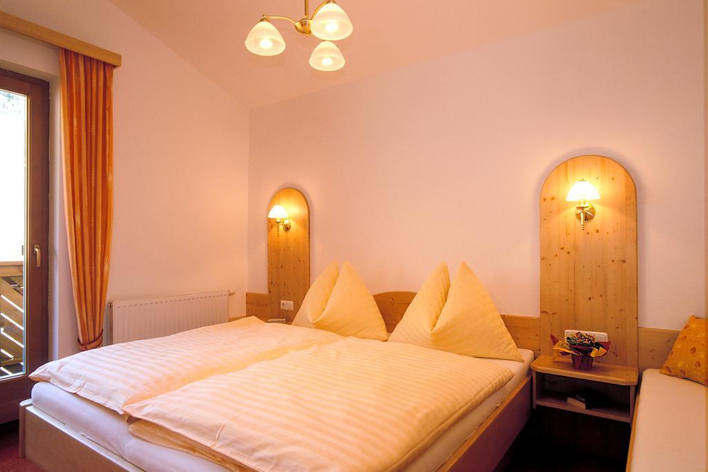 Oberstockerhof Apartment Sankt Johann im Pongau Room photo